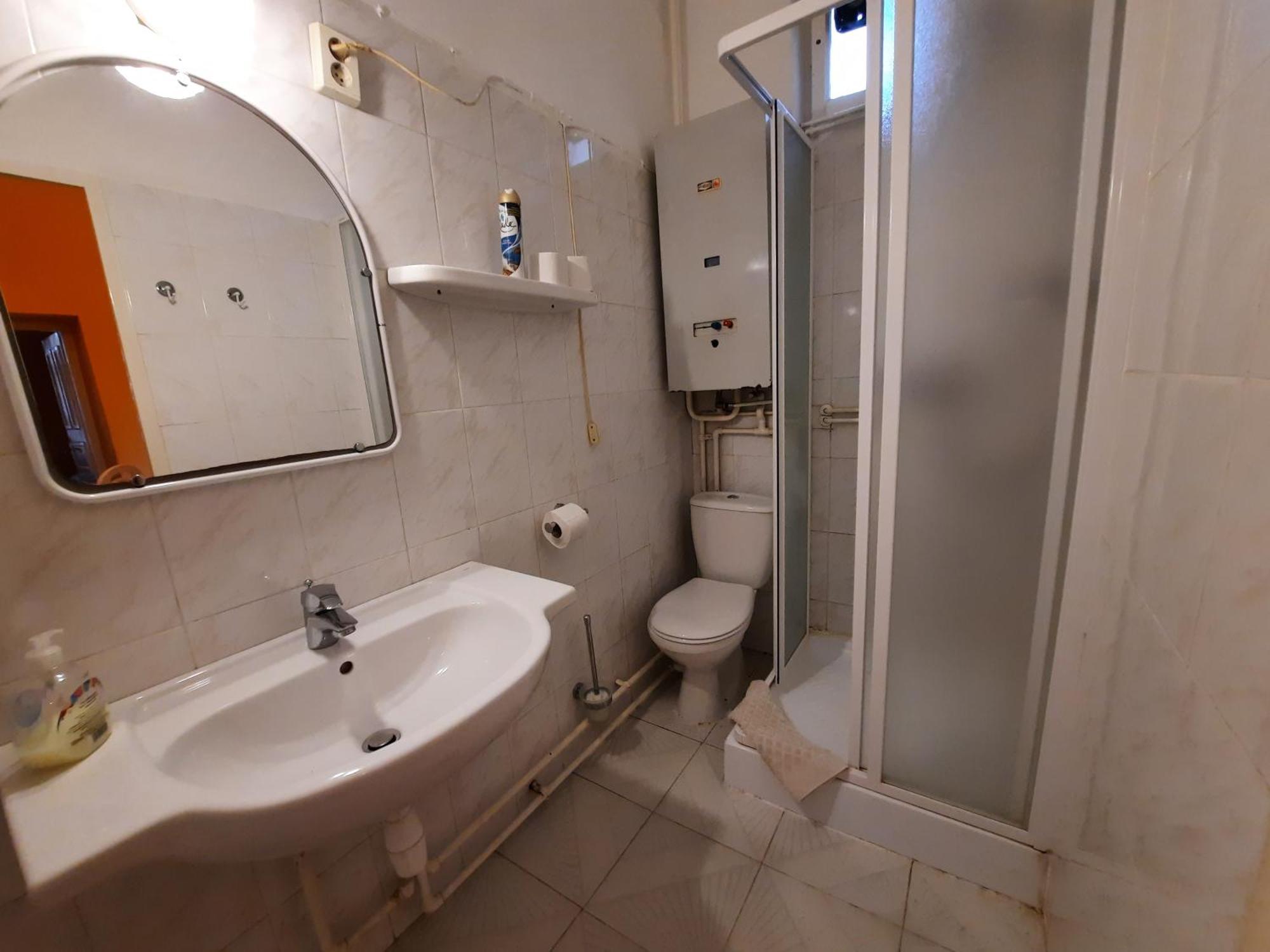 Gloria Apartman Gyula Ngoại thất bức ảnh